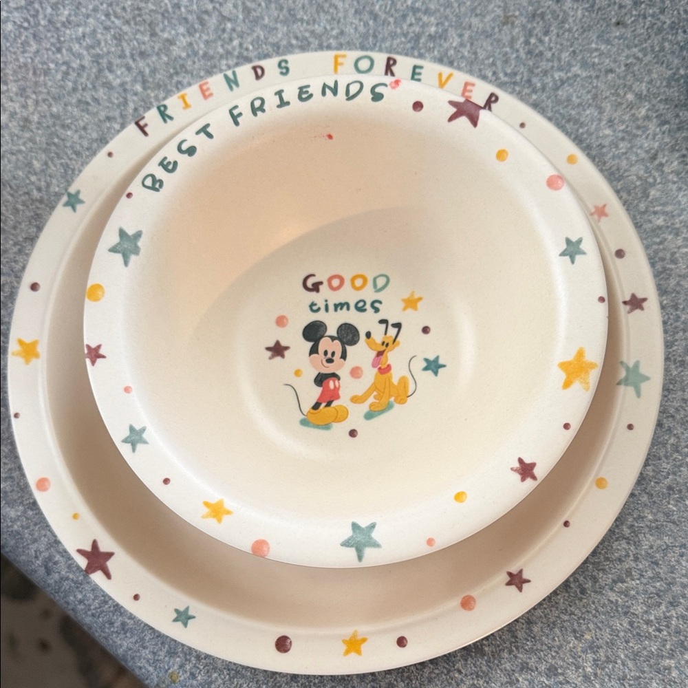 Disney Multicolor Dinnerware Set - Picture 3 of 5